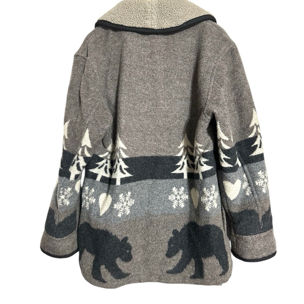Gallery Vintage 80’s Wool Blend Gray Black Bear Snowflake Tree Scene Lined Coat - Picture 3 of 13
